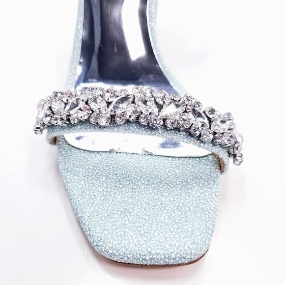 Badgley Mischka Size 6 Tasmine Crystal Ankle Strap High Heel Sandal Soft Blue - Picture 4 of 7